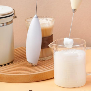 Mousseur à lait électrique portable en acier inoxydable pour café, fouet mélangeur pour matcha, idéal comme cadeau de cuisine - Product Image 5
