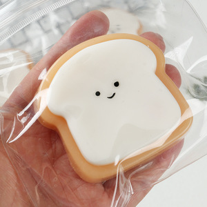 Jouet anti-stress créatif en TPR en forme de toast Kawaii pour cadeau promotionnel en gros - Product Image 3