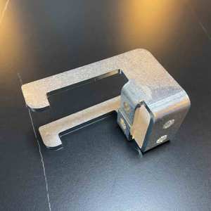 Porte-guide de porte de <span class=keywords><strong>volet</strong></span> <span class=keywords><strong>roulant</strong></span> galvaniser fixateur de guide de rail pièces de porte de <span class=keywords><strong>volet</strong></span> <span class=keywords><strong>roulant</strong></span> - Product Image 1