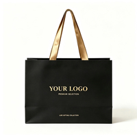 Sacs cadeaux en papier bleu Klein avec laminage mat haut de gamme, logo imprimé personnalisé, poignée en ruban, sac de shopping pour vêtements et cadeaux