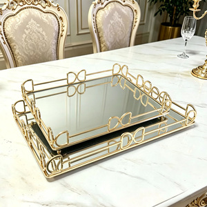 <span class=keywords><strong>Plateau</strong></span> décoratif en <span class=keywords><strong>fer</strong></span> <span class=keywords><strong>forgé</strong></span> et <span class=keywords><strong>verre</strong></span> miroir carré, style européen luxe léger, pour <span class=keywords><strong>table</strong></span> basse de <span class=keywords><strong>salon</strong></span> et entrée, transfrontalier - Product Image 2