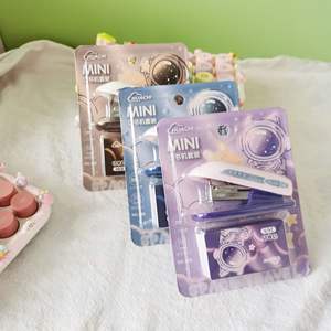 Dibujos animados Oficina Escuela Papelería Encuadernación portátil Máquina de plástico Manual Power Mini <span class=keywords><strong>Grapadora</strong></span> para niños Niñas - Product Image 6