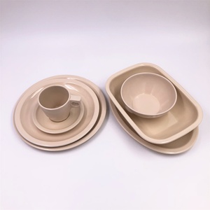 Cổ phiếu nhà máy màu be melamine Bộ đồ ăn số lượng lớn bán buôn hình dạng khác nhau BPA miễn phí Bộ đồ ăn - Product Image 5