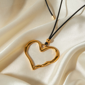 Collar de acero inoxidable Unisex chapado en oro de 18 quilates, cuerda de cera, colgante de amor plisado, cadena de eslabones de moda, regalo de fiesta, ocasiones, tercer - Product Image 2
