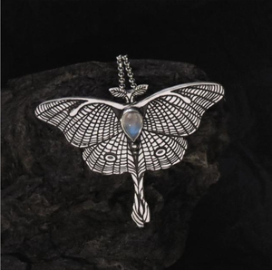 Moth <span class=keywords><strong>Retro</strong></span> sáng tạo Moonstone người đàn ông Mặt dây chuyền vòng cổ cho phụ nữ bán buôn - Product Image 4