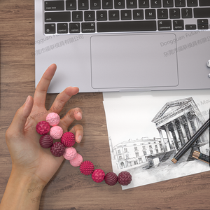 ลูกบอลบีบคลายเครียดแบบมีสัมผัสพิเศษ ปี 2025 กำลังเป็นที่นิยม ทันสมัย ปลอดสาร BPA ทนทาน ผลิตจากซิลิโคนเกรดอาหาร ปลอดสารพิษ แม่เหล็กในตัว เงียบ - Product Image 2