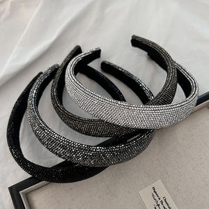 Nouveau style serre-tête élégant entièrement orné de diamants, serre-tête polyvalent coloré avec diamants, bandeau tendance au style simple et distinctif - Product Image 1