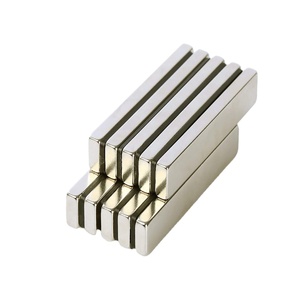 Tùy Chỉnh 40x10x5 Hình Chữ Nhật Khối Nam Châm 3200 Gauss Sức Mạnh Nam Châm Vĩnh Cửu Cho Chủ Với Uốn Dịch Vụ Chế Biến - Product Image 1