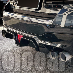 ชนิดใหม่ M5 CS สไตล์มันวาวสีดำ LED ด้านหลังกระจายสปอยเลอร์สำหรับ Bm G30 G31 5ชุด - Product Image 1