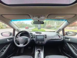 2016 para <span class=keywords><strong>Carens</strong></span>/Rondo, Sedán de Lujo de 5 <span class=keywords><strong>Plazas</strong></span>, Coche Usado, Automático, Gasolina, Volante a la Izquierda, Asientos de Cuero, Cámara Trasera - Product Image 3