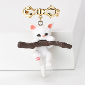 Fashion Cute Dripping Oil Cat Lying on Branch Shaped Brooch <strong>Jewelry</strong> Women's Banquet Classic Elegant Gift <strong>Jewelry</strong> - Product Image 2