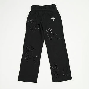 Pantalon de survêtement pour homme en molleton français à taille élastique, coupe large, avec broderie personnalisée, mélange coton-polyester 450 g/m², noir, avec strass - Product Image 2