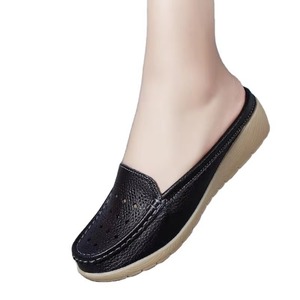 Nuove Scarpe <span class=keywords><strong>da</strong></span> Donna alla Moda 2026, Traspiranti con Plateau, Slip-On, Mezze Ciabatte Traforate per Infermiere di Mezza Età - Product Image 1