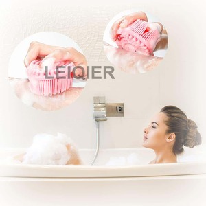 Gant de toilette en silicone personnalisé avec logo, doux, exfoliant, <span class=keywords><strong>pour</strong></span> le corps, la douche, <span class=keywords><strong>brosse</strong></span> à <span class=keywords><strong>cheveux</strong></span> <span class=keywords><strong>pour</strong></span> femmes et hommes, nettoyage du corps - Product Image 4