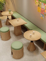 Canapés de café commerciaux en bois massif de style naturel, bancs muraux, tables et chaises pour zones d'attente, très populaires sur internet