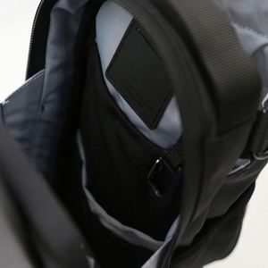 Sac à dos magnétique de sport en PU géométrique personnalisé avec LOGO, grande capacité, pour bouteille d'eau, vente en gros - Product Image 2