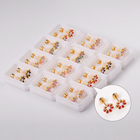Anting Tusuk Geometris Bunga Cantik MW, Anting Stud Custom Hipoalergenik Baja Anti Karat, Perhiasan Anak Mini Anting Enamel Bunga
