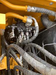 Miniexcavadora de estilo nuevo de alto rendimiento SANY SY75C más vendida en buenas condiciones, excavadora usada con motor diésel a la venta - Product Image 6