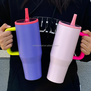 Taza de hielo doble de 40Oz, cubierta de tubo de succión plegable a prueba de fugas, taza portátil <span class=keywords><strong>para</strong></span> beber directamente <span class=keywords><strong>para</strong></span> uso en automóvil - Product Image 3