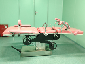 Meja Operasi Obstetri Multifungsi yang Dapat Disesuaikan dari Baja Tahan Karat dengan Sistem Hidrolik Listrik LK/DS-I CE - Product Image 3