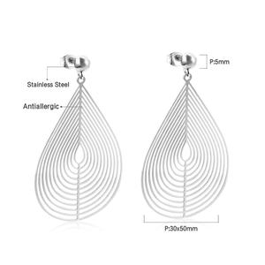 Boucles d'oreilles pendantes étoile en acier inoxydable 316L plaqué or 18 carats pour femme, idéales pour les fêtes et le quotidien – Nouveauté très prisée - Product Image 6