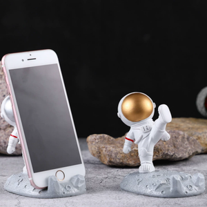 3D樹脂宇宙飛行士像北欧スタイル携帯電話スタンドデスクトップホームデコレーションギフト用 - Product Image 3