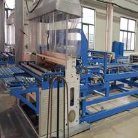Machine de soudage automatique de grillage pour cages à poulets STARF, fil de 2-4 mm, 80 soudures/min, PLC pour panneaux de cages à poules pondeuses, CE