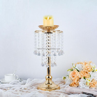 Hersteller-Großhandel: Maßgefertigter hoher goldener Blumenständer aus Acryl, Kerzenhalter, Kristallvase als Tafelaufsatz für Hochzeits- und Eventdekoration