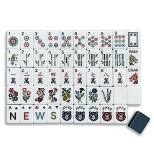 Set di 160 Tessere Mahjong Americane in Acrilico a 4 Strati con Design Unici di Animali e Fiori - Product Image 1