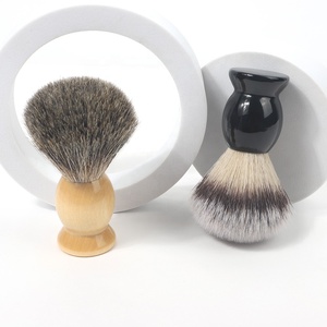 <span class=keywords><strong>2022</strong></span> Offres Spéciales vente en gros Logo personnalisé fait à la main hommes voyage Badger Hair brosse à raser - Product Image 4