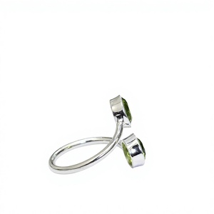 Anillo de Plata de Ley 925 Hecho a Mano con Doble Peridoto, Piedra Verde Redonda, Banda Ajustable, Joyería de Piedras Preciosas al por Mayor - Product Image 4