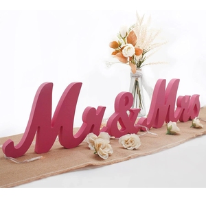 Lettres en bois MR MRS en gros pour décorations <span class=keywords><strong>de</strong></span> <span class=keywords><strong>mariage</strong></span>, fournitures pour fêtes <span class=keywords><strong>de</strong></span> fiançailles, anniversaires et décoration intérieure - Product Image 3