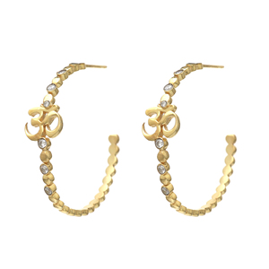 Suministro directo de fábrica chapado en oro plata esterlina 925 OM aro pendiente joyería para mujer - Product Image 1