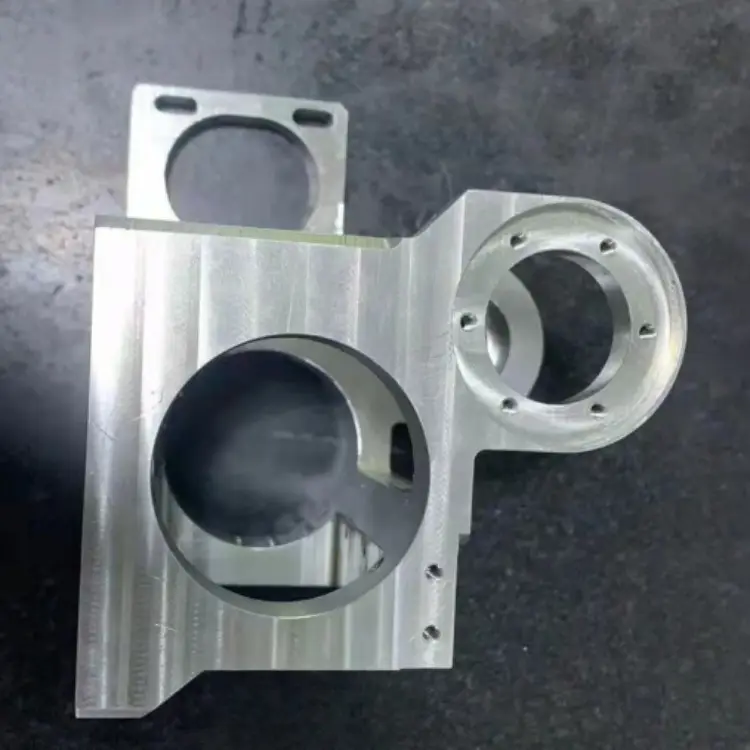 Snelle Prototyping En Cnc-Bewerkingsservice Voor Metalen Aluminium Roestvrijstalen Messing Kunststof Onderdelen Met Boren En Draad Edm