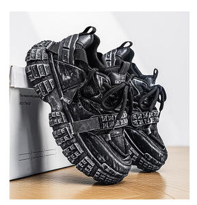 Nouvelles chaussures pour hommes Printemps 2026 : design polyvalent et unique, avec une hauteur accrue, durables et au look vieilli. Pour hommes. - Product Image 1