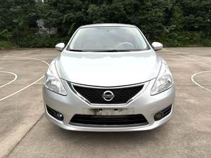 Nissan Tiida 1.6 XL Smart Manual 2012, 5 vitesses, entrée sans clé et toit ouvrant, pour le conducteur qui veut tout - Product Image 2