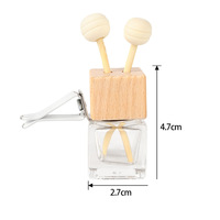 Diffuseur d'air frais carré en verre de 8 ml pour voiture avec clip de ventilation, surface estampée à chaud, flacon vide pour huiles essentielles et parfums