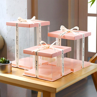 Boîte à gâteau transparente en papier avec couvercle blanc et ruban