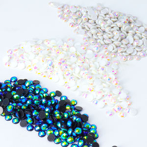 Perles de résine pour peinture diamant 5D AB Dmc Diamonds, 2,5 mm 2,8 mm, carrées/rondes, pour pointillés diamant - Product Image 2