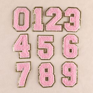 Parche de Letras de Chenilla Personalizado de Alta Calidad para Ropa Deportiva con Técnicas de Bordado para Gorras, Artículos en Stock - Product Image 1