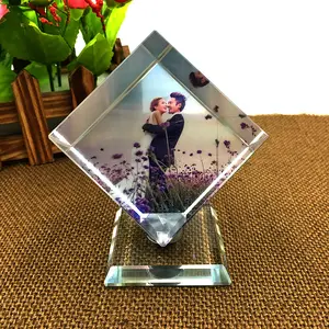 Honor of crystal 3d Engraving Laser Crystal Craft Gifts Clear Crystal Glass Cube Block Customized Logo