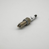 Original Double-Platinum Zündkerze A0041591803 für Mercedes Benz Power Zubehör für Benzin Neuzustand