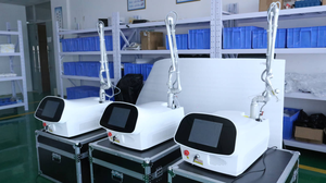 Equipo de Rejuvenecimiento Vaginal con Láser Fraccional de CO2 para Eliminación de Cicatrices y Tratamiento Vaginal - Product Image 4