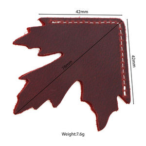 Marque-page créatif en cuir Crazy Horse vintage motif feuille d'érable <span class=keywords><strong>pour</strong></span> les amateurs de livres, les étudiants et les <span class=keywords><strong>cadeaux</strong></span> - Product Image 6