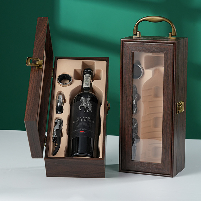 Custom Luxury MDF Wine Box Single Bottle Packaging Elegant Retro Eco-Friendly Wooden Gift Box with Handle and Metal Buckle