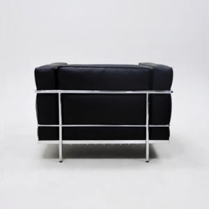 เก้าอี้โซฟาเดี่ยวทันสมัยพร้อมดีไซน์มินิมอล โครงเหล็กทรงสี่เหลี่ยมและเบาะหนังเทียมสำหรับห้องนั่งเล่น อพาร์ทเมนต์ โรงแรม สำนักงาน - Product Image 3