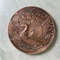 Plaque gravée personnalisée en laiton et bronze pour projets d'entreprise et scolaires – Fabricant de signalétique et médaillons métalliques modernes gravés