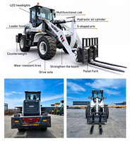 Chargeuse-pelleteuse articulée JCB 1CXT à forte capacité de charge pour la gestion des déchets et les sites d'enfouissement avec fourche à plateau