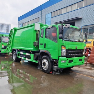 HOWO 4x2 Compressed Garbage Truck Refuse Collection Truck for Municipal Sanitation - Product Image 1