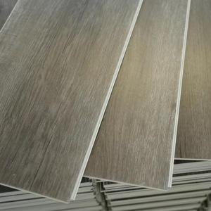Revêtement <span class=keywords><strong>de</strong></span> sol SPC (Stone-Plastic Composite) moderne et minimaliste, aspect bois, antidérapant, résistant à l'usure, système <span class=keywords><strong>de</strong></span> pose clipsable sans colle, pour la rénovation <span class=keywords><strong>de</strong></span> maisons et les bureaux - Product Image 2